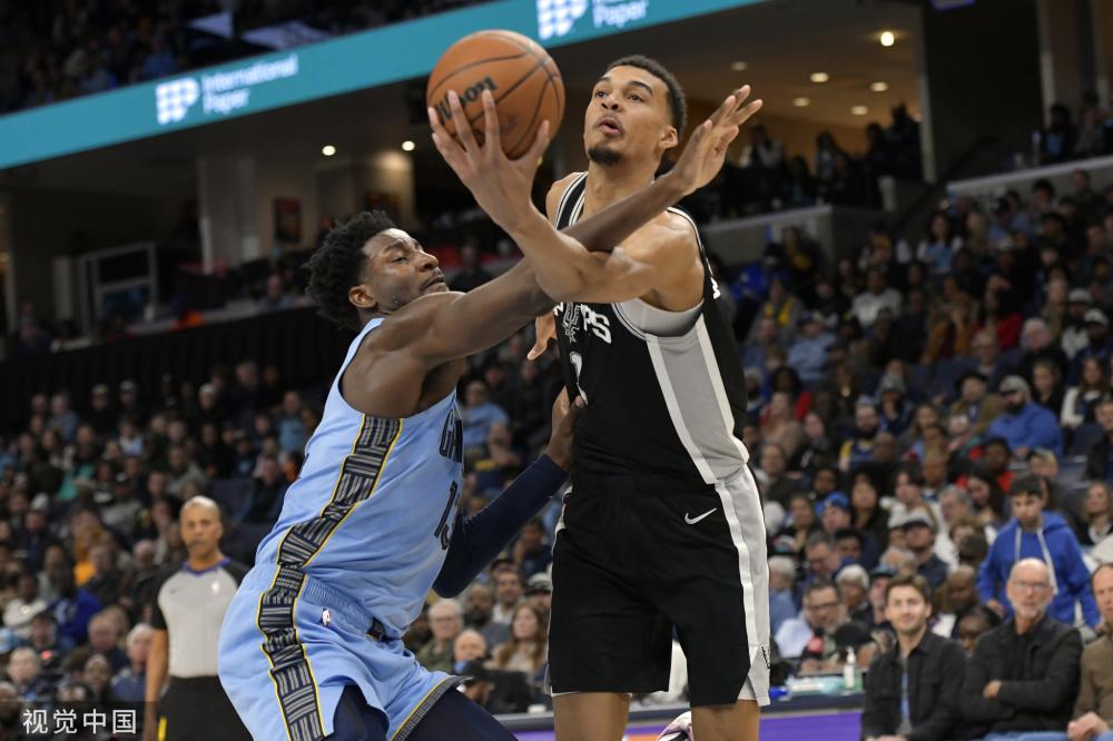 社交媒体上 社交媒体上