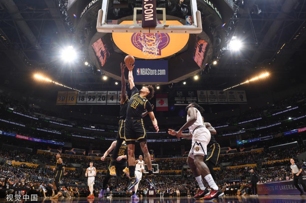 防守稳健 防守稳健